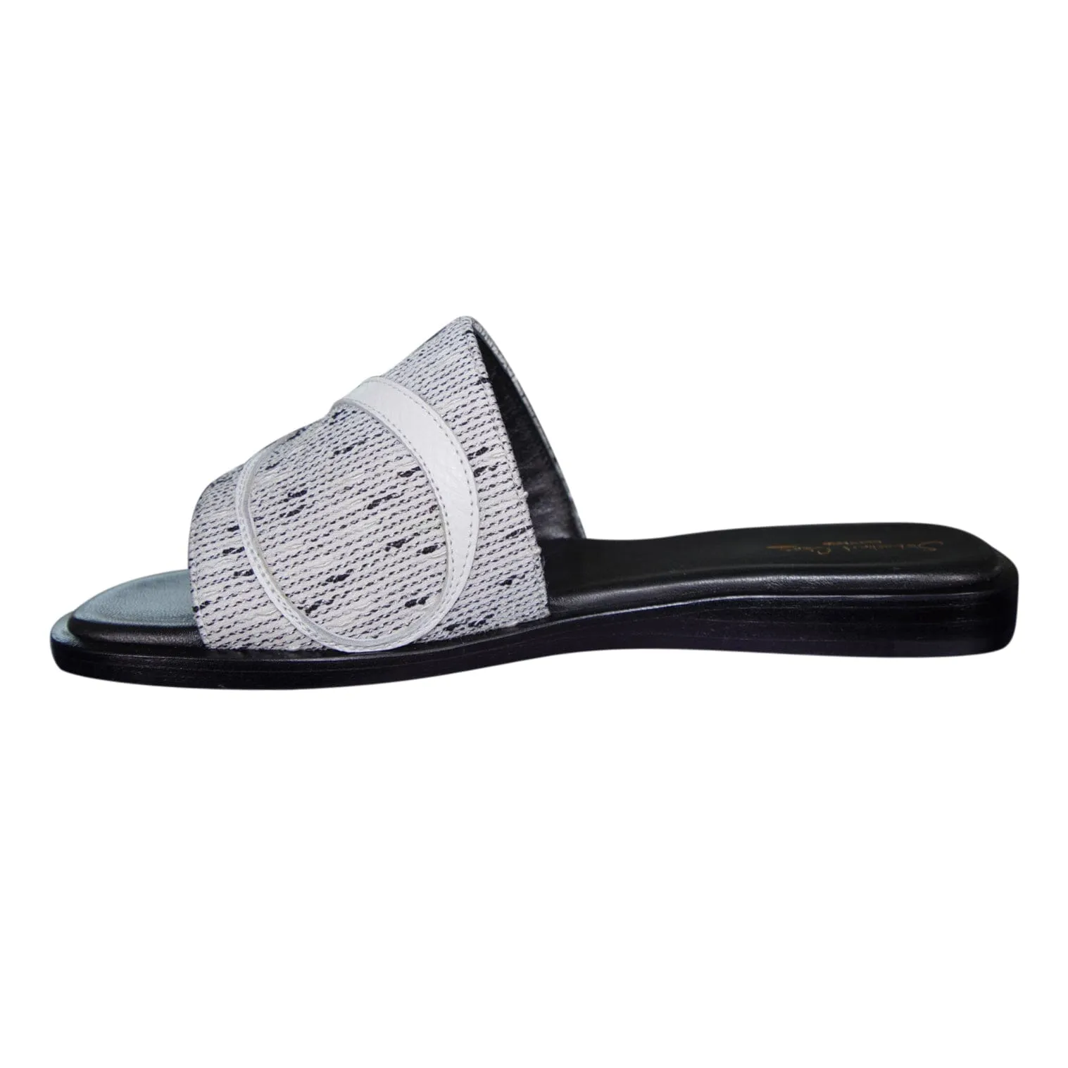 Bianco Tweed Logo Slide