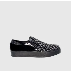 Casual Comfort Sneakers - ELI109