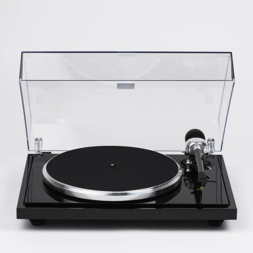 EAT B-Sharp Turntable