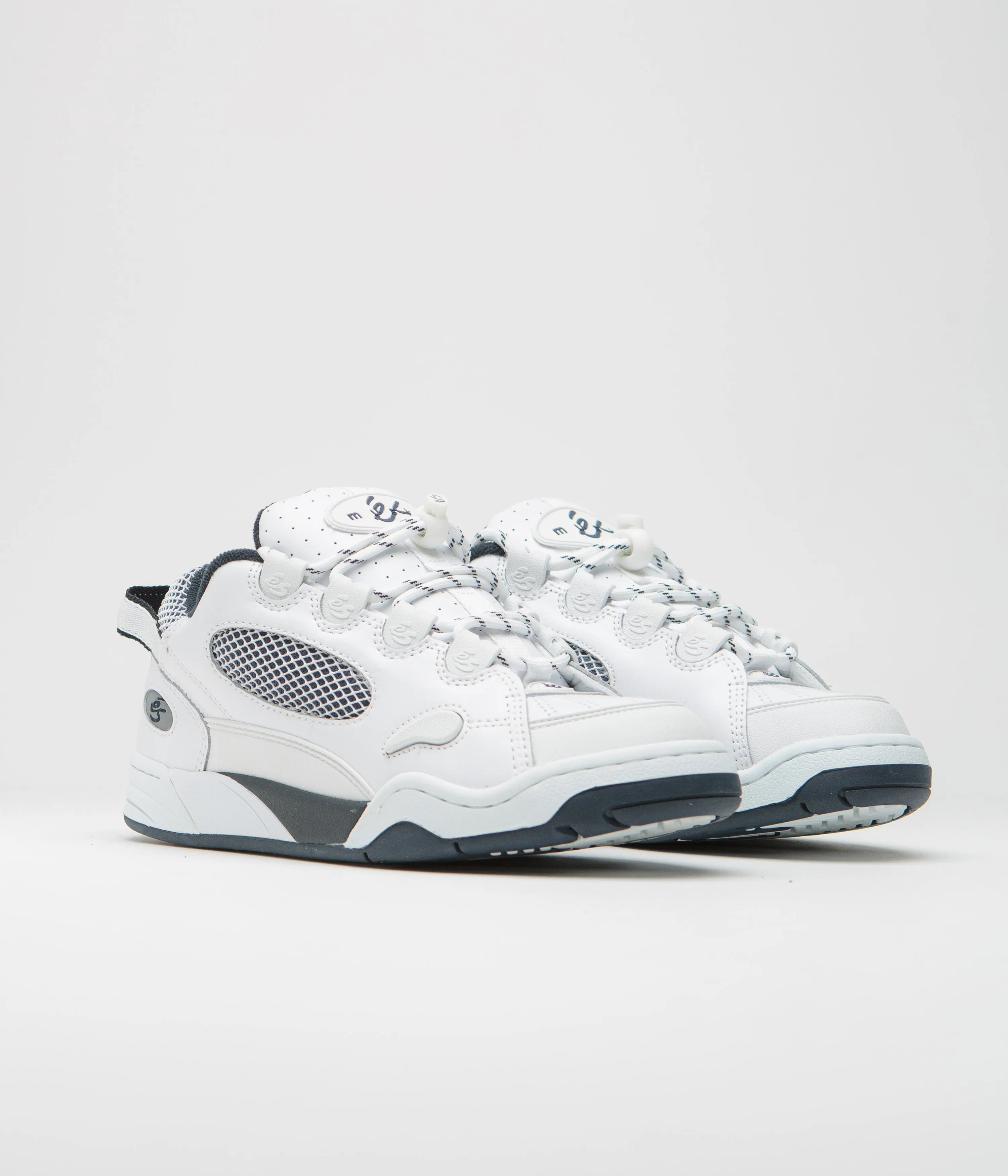 eS Muska Shoes - White