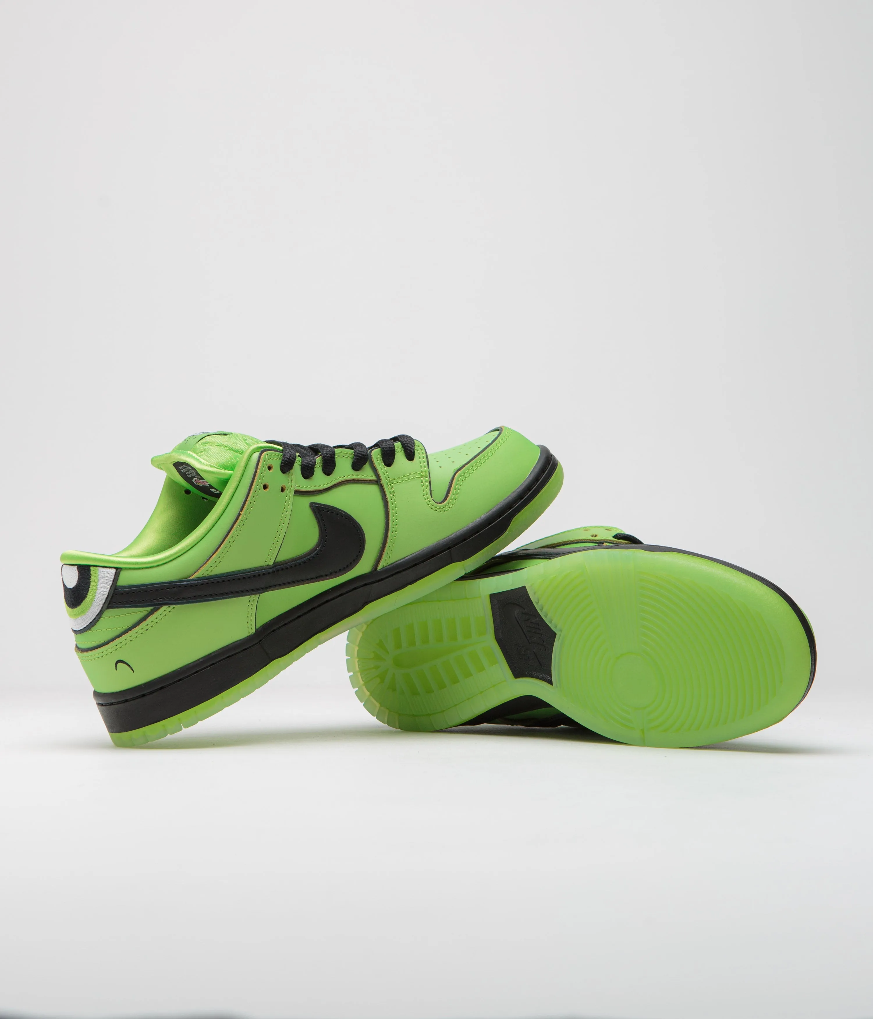 Nike SB x Powerpuff Girls Dunk Low Pro 'Buttercup' Shoes - Mean Green / Black - Lotus Pink