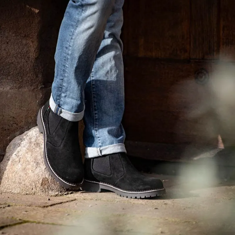 Omnio Chelsea Boots in Black Suede