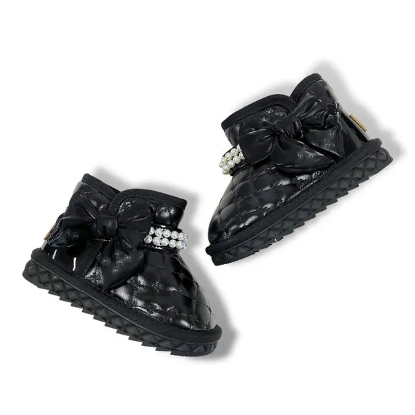 Pearl Strap Quilted Boots - Black