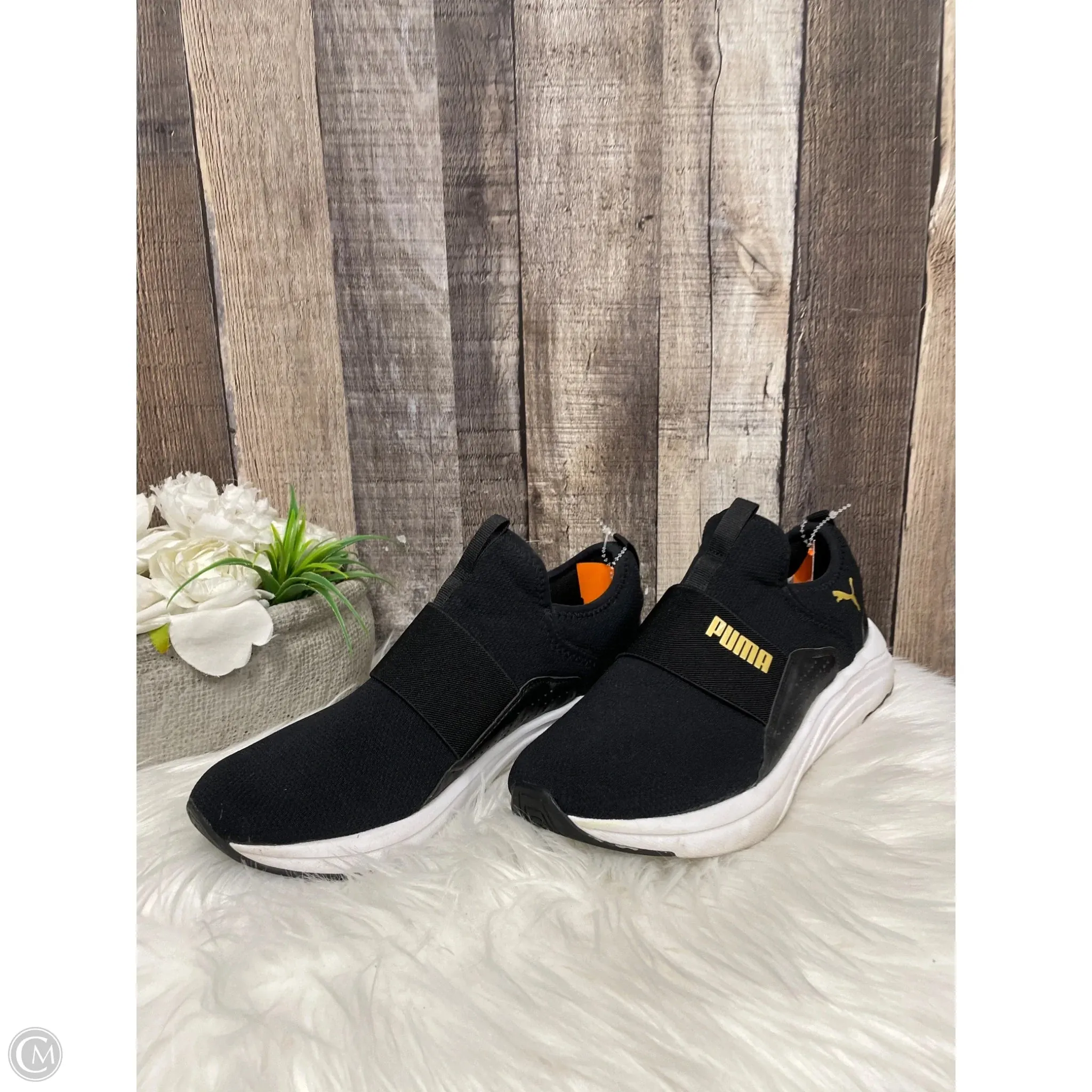 Shoes Athletic By Puma In Black, Size: 8
