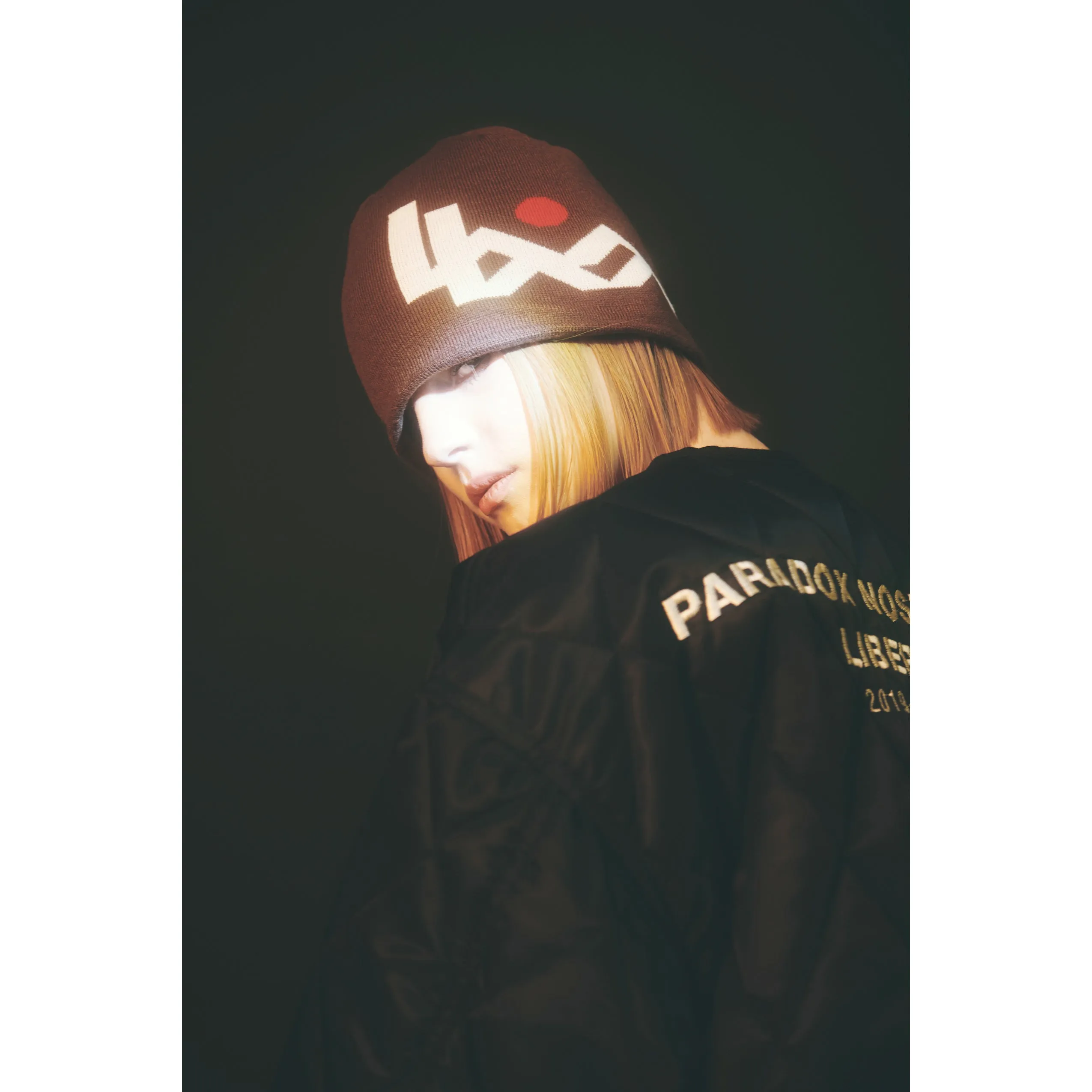 SPORTS BEANIE / BROWN
