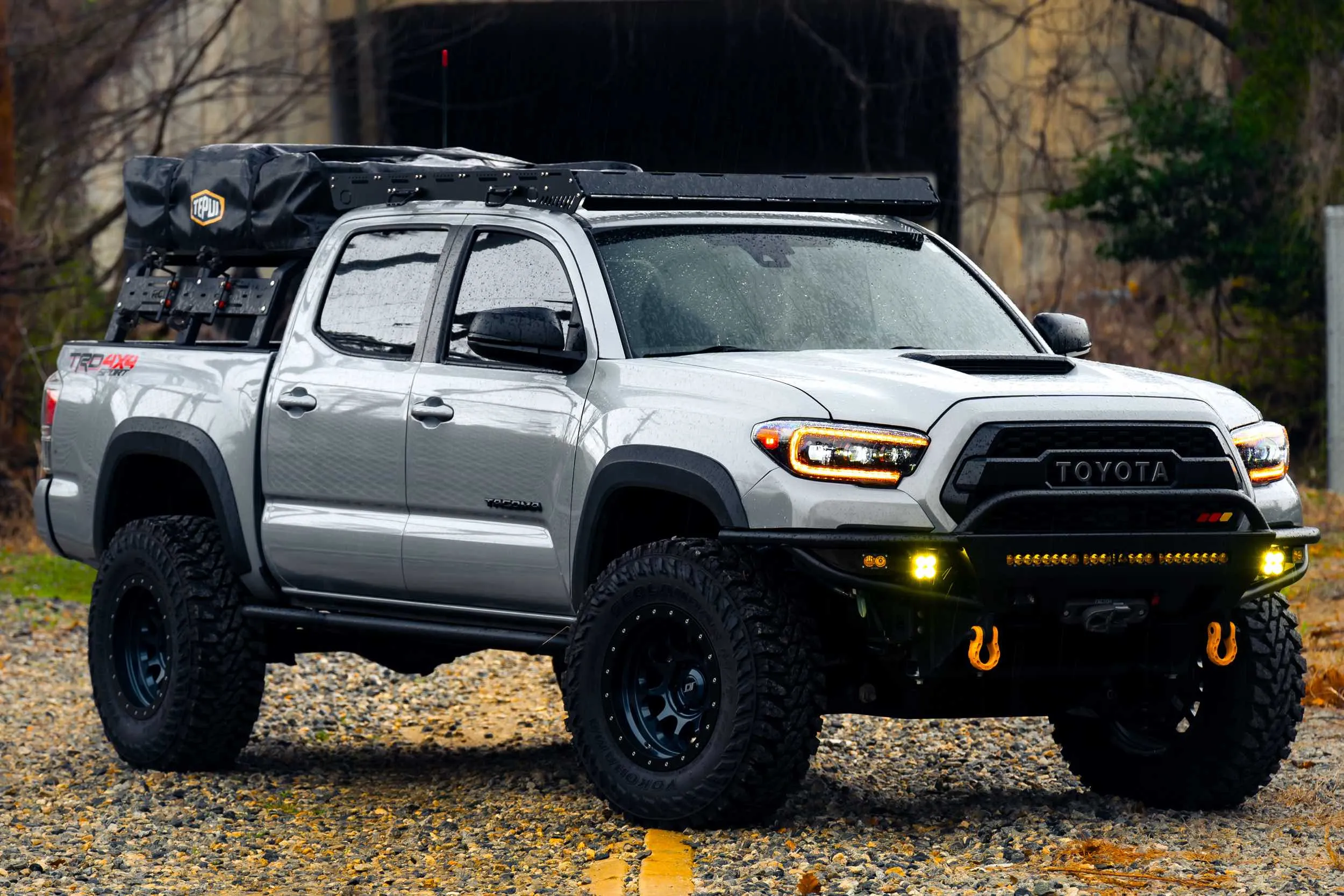 Toyota Tacoma (16 ): XB LED Headlights Amber DRL