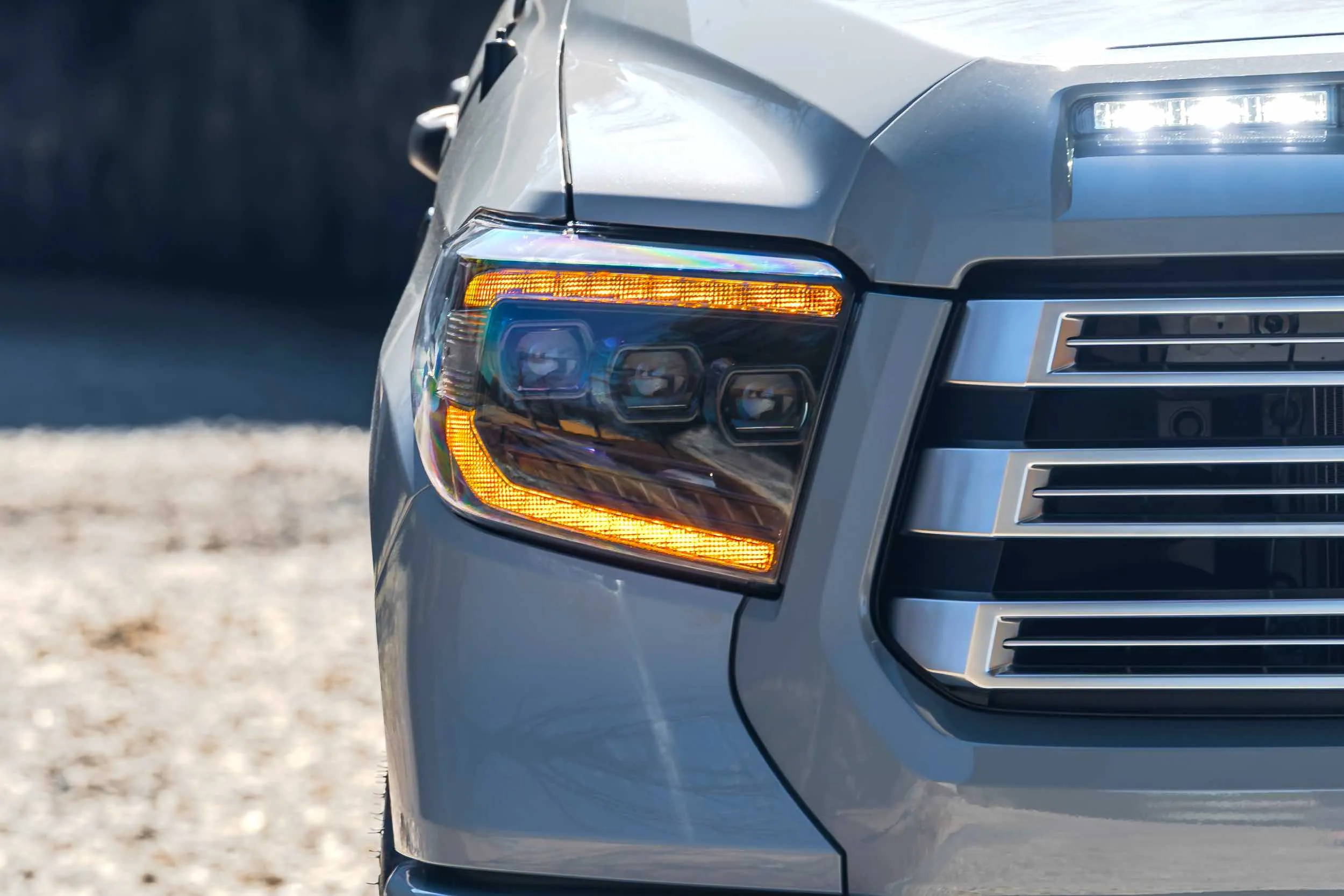Toyota Tundra (14-20): XB LED Headlights Amber DRL