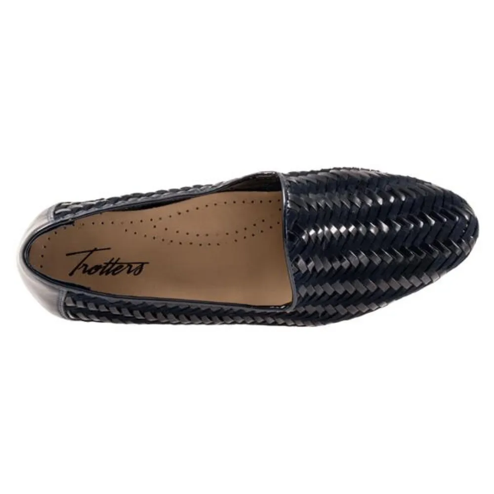 Trotters Liz III Navy/Navy Patent Leather Shoe (Women's)