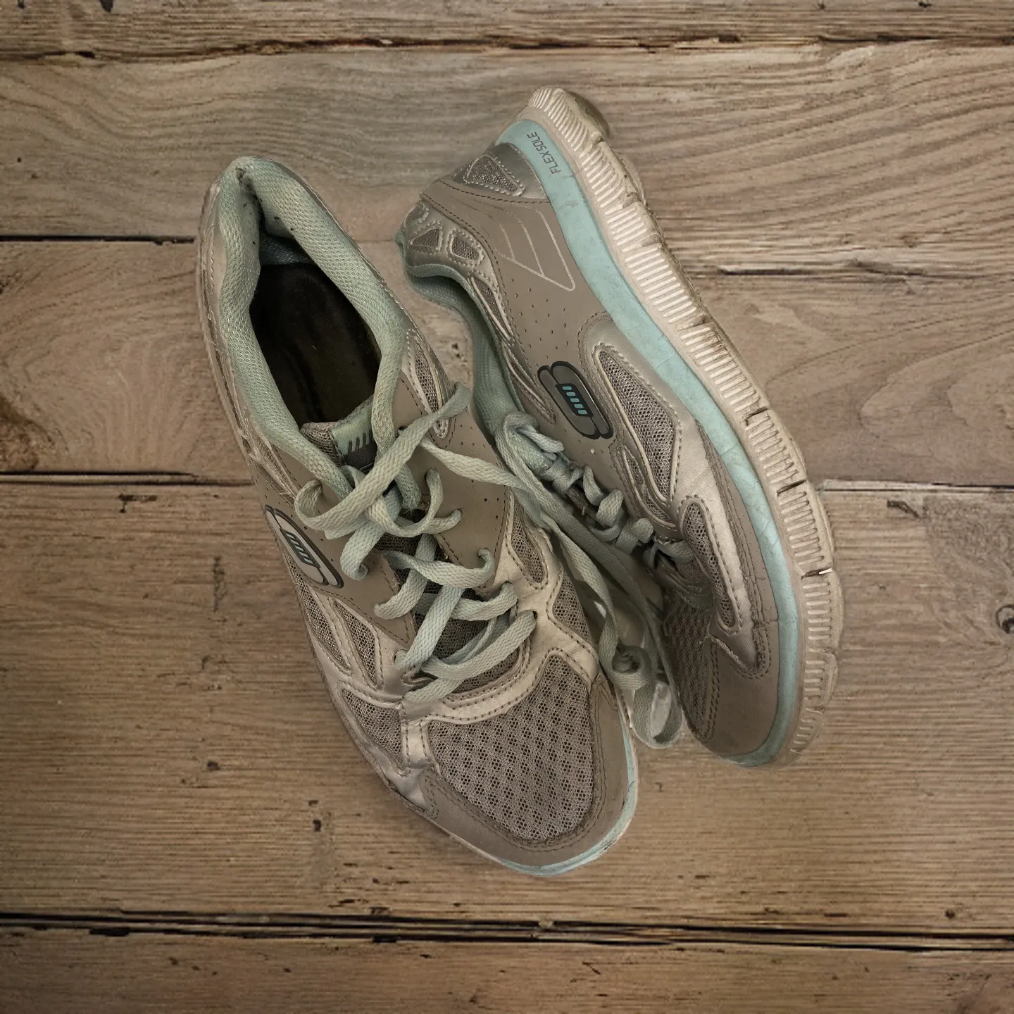 Vintage Skechers Flex Sole grey running shoe uk 5.5